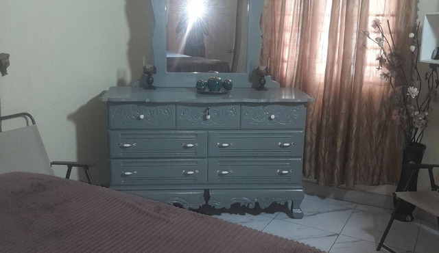 Cozy 3-bedroom apartment in welcoming Portmore with WiFi, AC