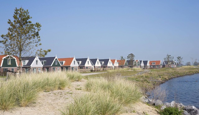 Detached holiday home near Amsterdam in Uitdam