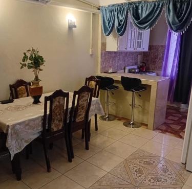 DOUG MANOR flat 2