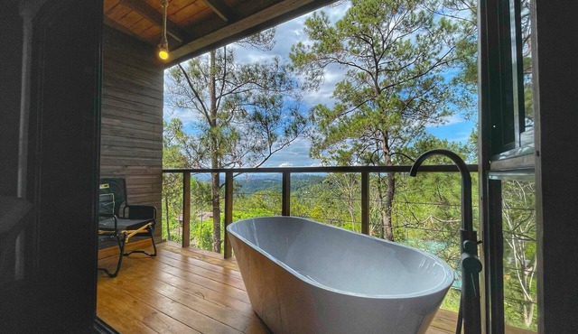 Escápate al Bosque · Villa Completa · Piscina · BBQ · Hasta 12 Huéspedes