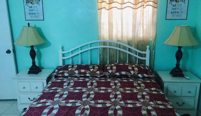 Fabulous 1-bedroom apartment with AC in vibrant Gros Islet