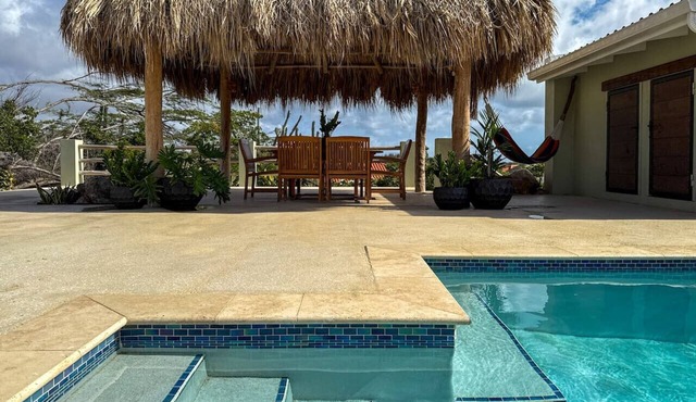 Garden Terrace – Mena’s Authentic Wellness Eco