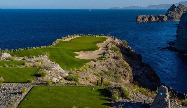 Golf a stunning TPC course, relax in luxury in beautiful Danzante Bay in Baja MX in Loreto