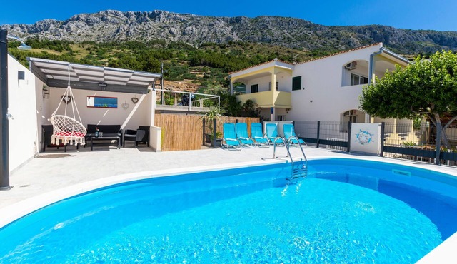 Gorgeous home in Stanici in Stanici