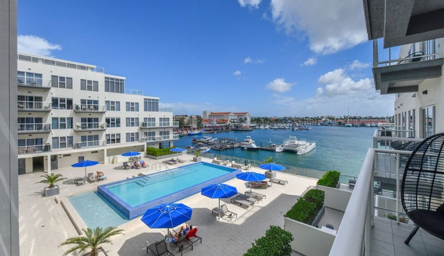 Harbour house 2b2b Luxury Condo in the heart of downtown Aruba