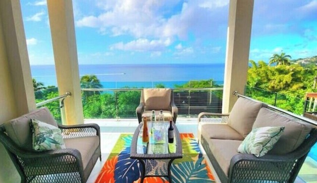 Homey 1 K-Bed Villa with Living Rm Sofa Bed. Ask about 2nd Rm w/Bunkbed Option