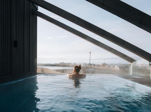 Hotel Berg by Keflavik Airport in Keflavík
