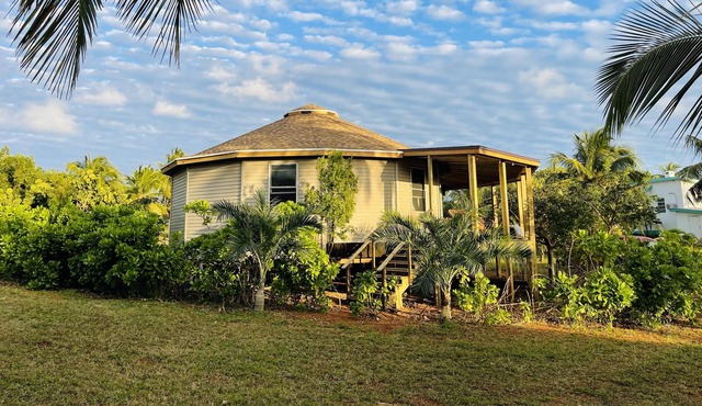 Island Cottage in Oleander Gardens