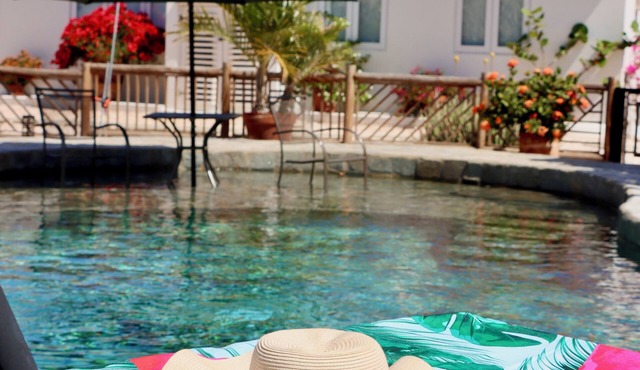Kamay Hideout - Adults Only