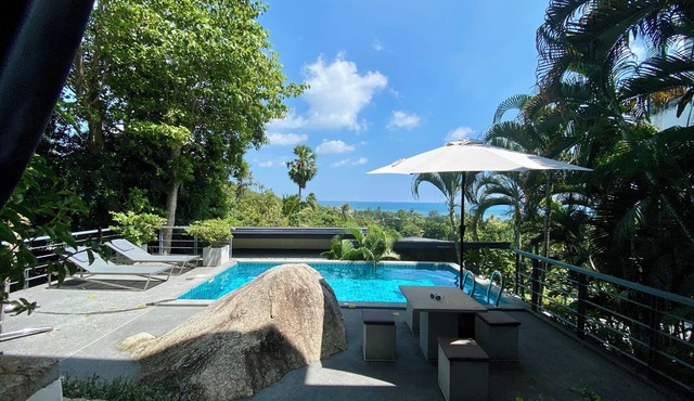Ko Samui Sea View Pool villa Paris, with car, just 400m to the Beach in Ko Samui