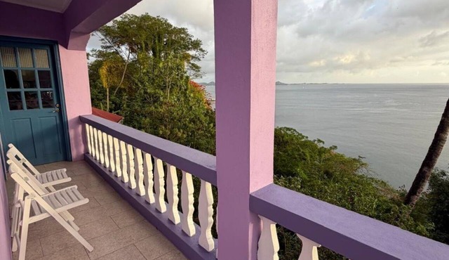 Lovely new 1-bed apartment in St. George's near beach, Underwater Sculpture Park