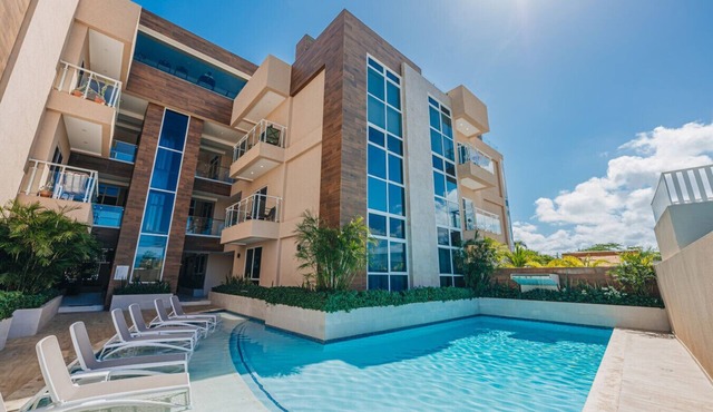 Lux 2BR Palm Beach Condo | Aracari 14 by Bocobay