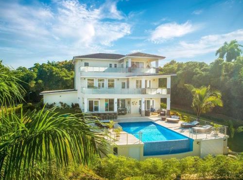 Luxe Villa Gated Community Caribbean Sun