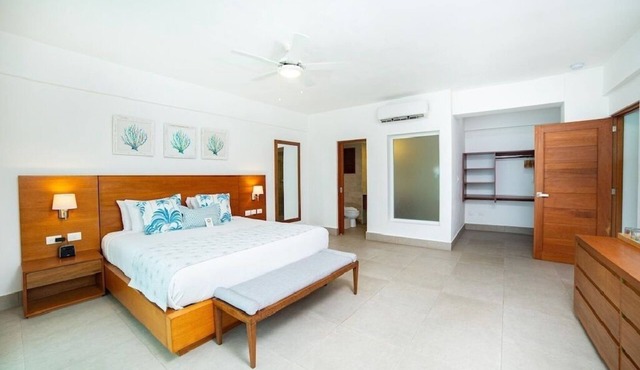 Luxurious 2 Bedroom Presidential Suite
