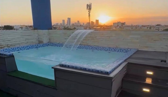 Luxurious three-bedroom apartment with private jacuzzi area