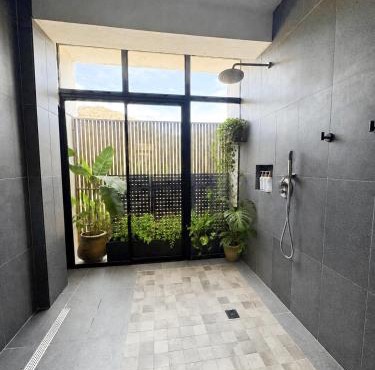 Luxury Condo, 2 Bedroom - 5 mins from UVF Airport