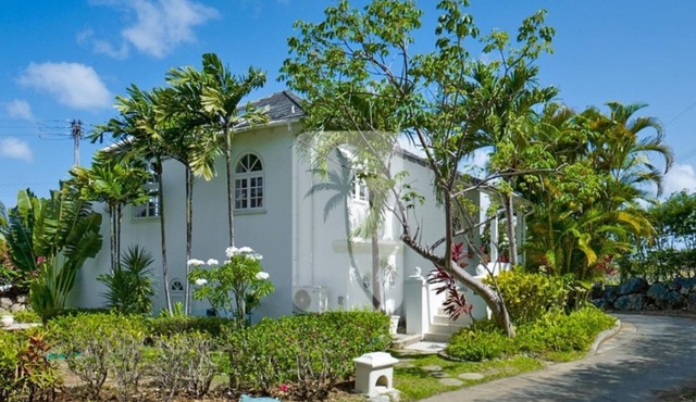 Luxury Detached Villa with Sea Views at 5* Royal Westmoreland Golf Resort