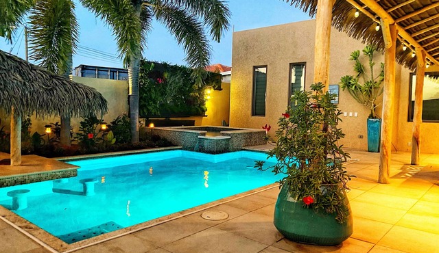 Luxury Home Close to Aruba's Best Beaches 💎