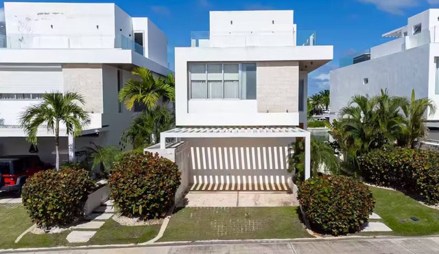Luxury water front punta cana