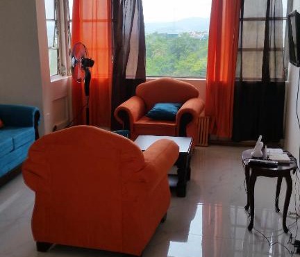 Malia's New Kgn Apartment