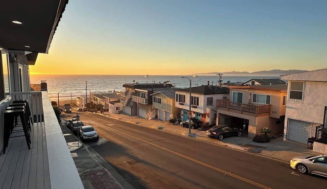 Manhattan Beach Modern Panoramic Sea View in Manhattan Beach