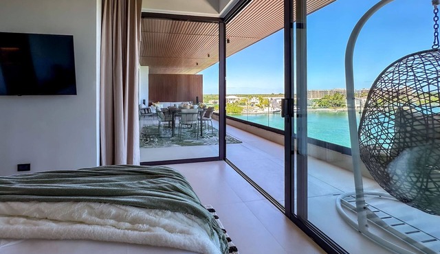 Marina Garden Penthouse 3 Bedroom Apartment