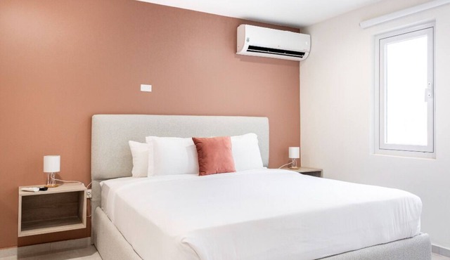 Mi Casita Apartment T5- 1BR 1BA 5 min 2 Palm Beach