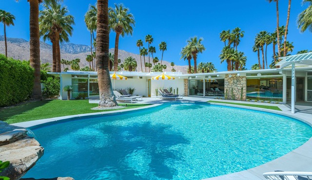 Midcentury Masterpiece in Deepwell Estates - Pool and View in Palm Springs