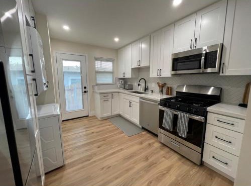 Modern Beach Bungalow in Imperial Beach