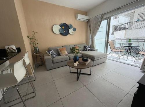 Modern Ocean View 1BR in La Esperilla, Pool, Gym