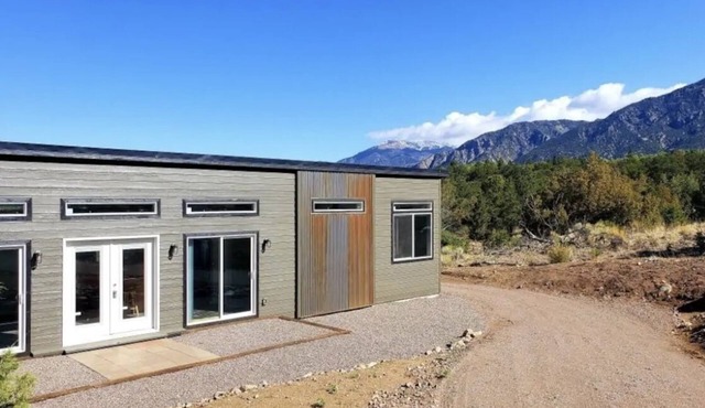 Mountain Side Home with Spectacular Views! 2bd-2ba - 420 & Dog Friendly + AC ! in Crestone