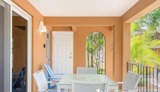 Near Dover Beach Apt with Patio, Garden, and BBQ