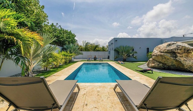 NEW 3BR 3BA Villa w/Modern Decor and Private Pool