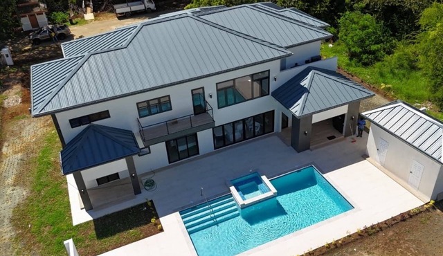 New 5-BR Private Villa Pool Jacuzzi Cinema Gym Beach Billiards PS5