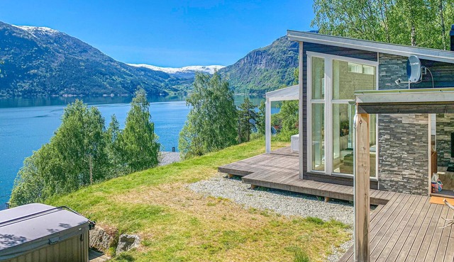 Nice home in Ornes with house sea view in Ornes