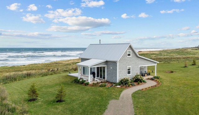 Ocean Front Beach House With Access To Private Beach (License#2203401) in Park Corner
