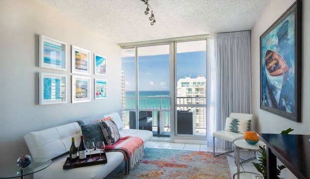 Ocean View 19 floor STUDIO Apt In the Condado Area NO PARKING
