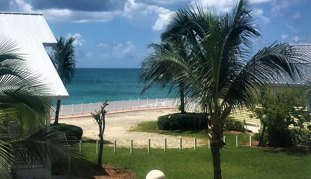 Ocean View , steps from the private beach 2 Bedroom Condo Up to 6 guests