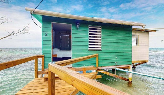 Oceanfront cabin w overwater kitchenette, sea views & private deck