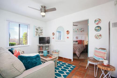 Old Town 1BR Short Drive to Downtown and Beaches 84 in San Diego