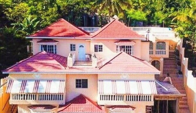 One bedroom, One bath Apartment
