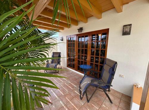 Paradera Palms Apt 1
