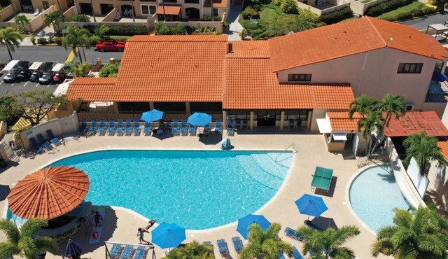 Park Royal Club Cala Cozy 2BR Condo at w Pool