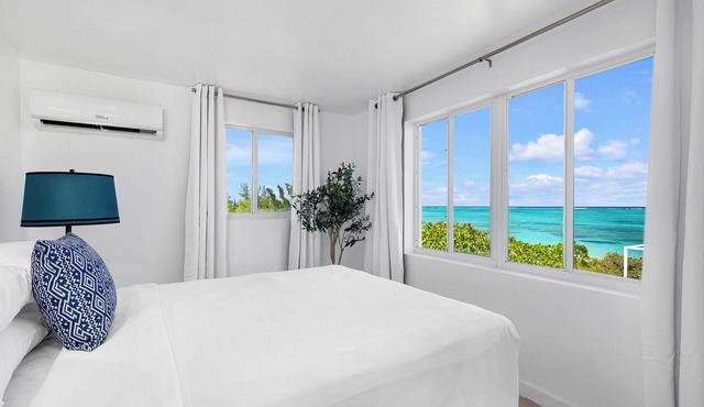 Pelican Beach Hotel