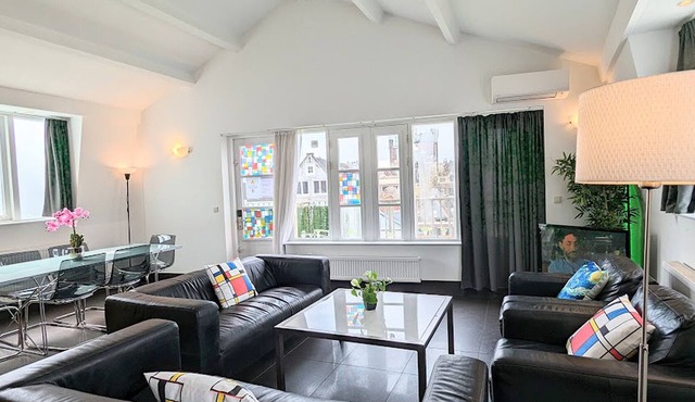 Penthouse Apartment with Balcony in Amsterdam Center in Amsterdam-Centrum