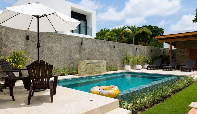 Perfect 4-bedroom private house with AC in wonderful Las Terrenas in Las Terrenas