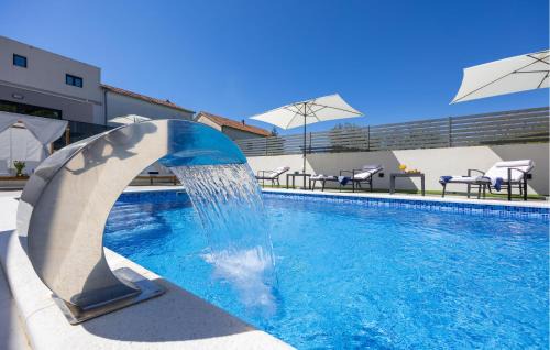 Pet Friendly Home In Split in Split