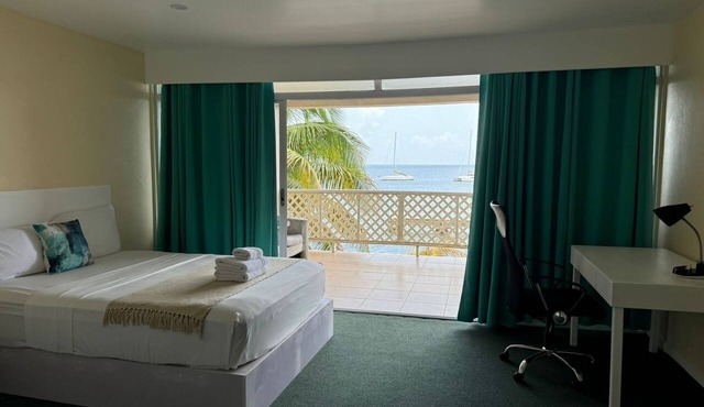 Point Bay Resort