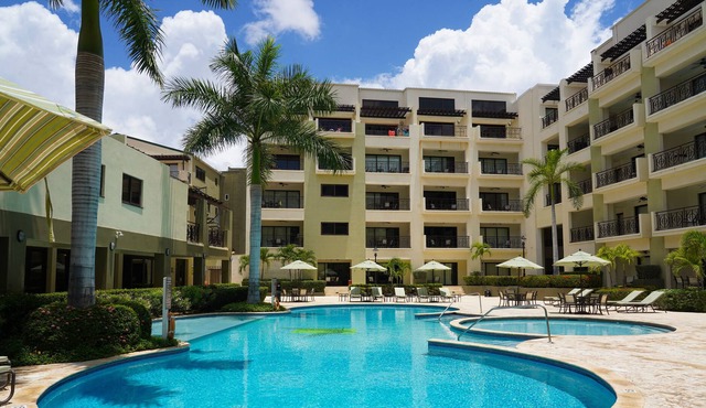 ★Poolside 2BR/BA Condo @Palm Beach-3 min to the beach