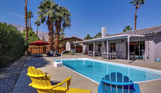Poolside Living Home in Palm Springs